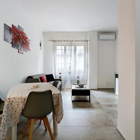 Vivere Con Parcheggio * レーリチ