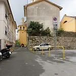 Vivere Con Parcheggio *