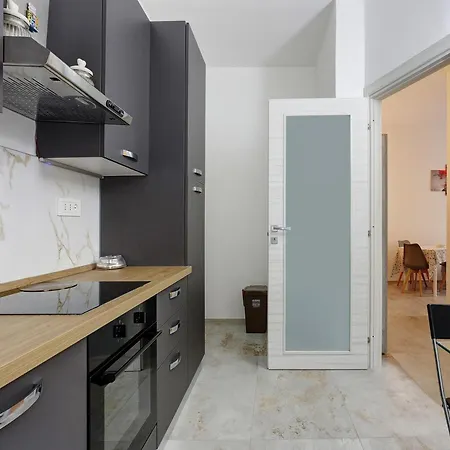 Apartment Vivere Con Parcheggio Lerici